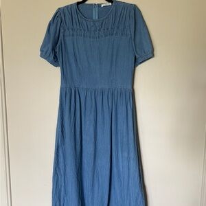 Elegant Blue Midi Dress